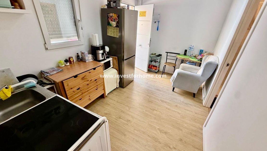 Verkoop - Appartement - Torrevieja - Estacion De Autobuses