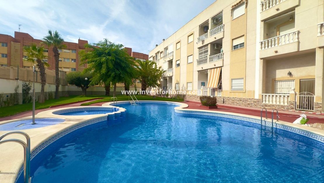 Verkoop - Appartement - Torrevieja - Estacion De Autobuses