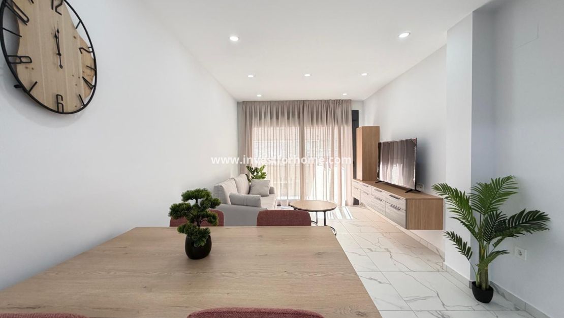 Verkoop - Appartement - Torrevieja - Estacion De Autobuses