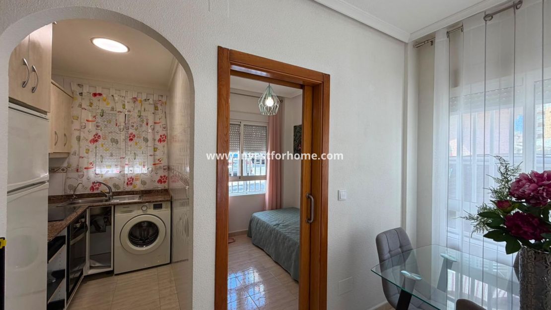 Verkoop - Appartement - Torrevieja - Estacion De Autobuses