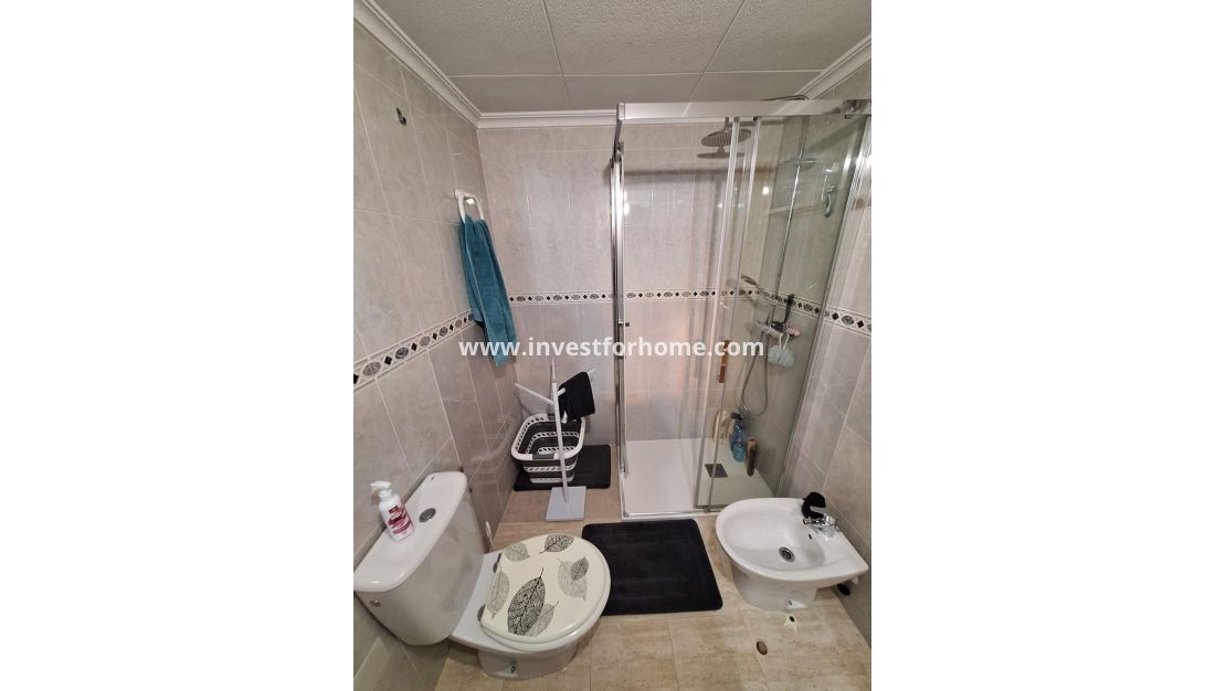 Verkoop - Appartement - Torrevieja - Estacion De Autobuses