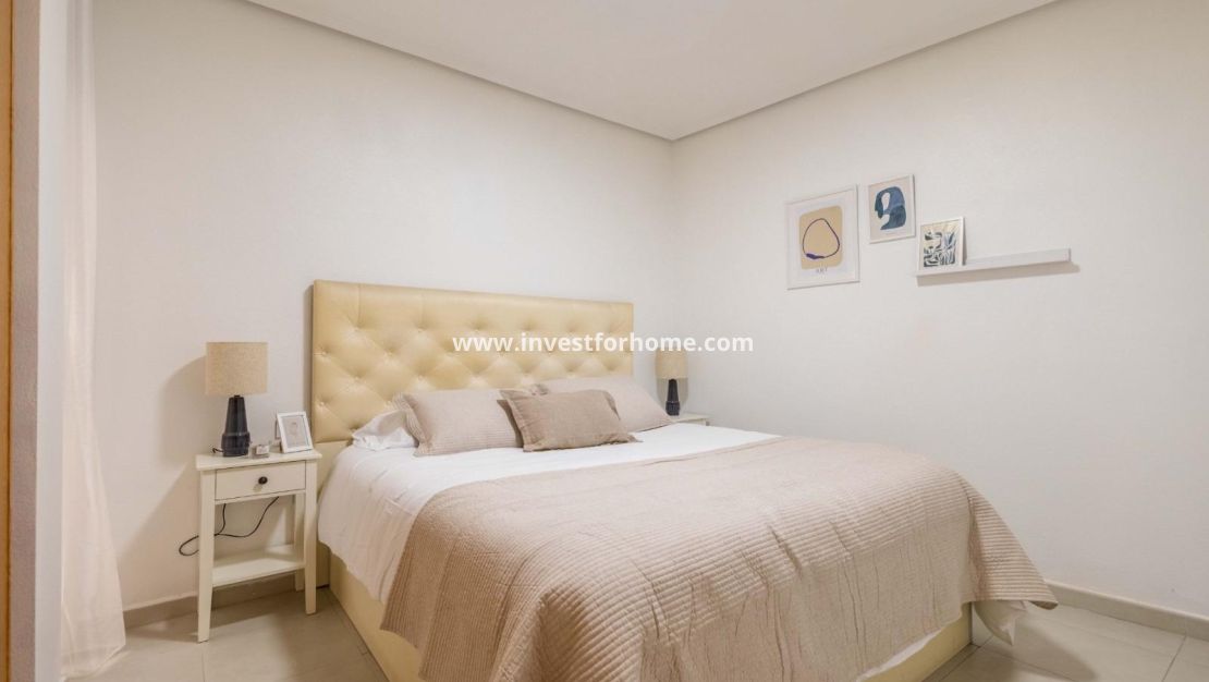 Verkoop - Appartement - Torrevieja - Las Calas