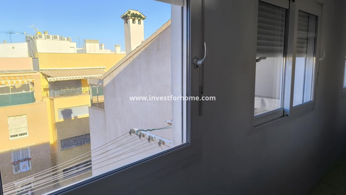 Verkoop - Appartement - Torrevieja - Las Piscinas Naturales