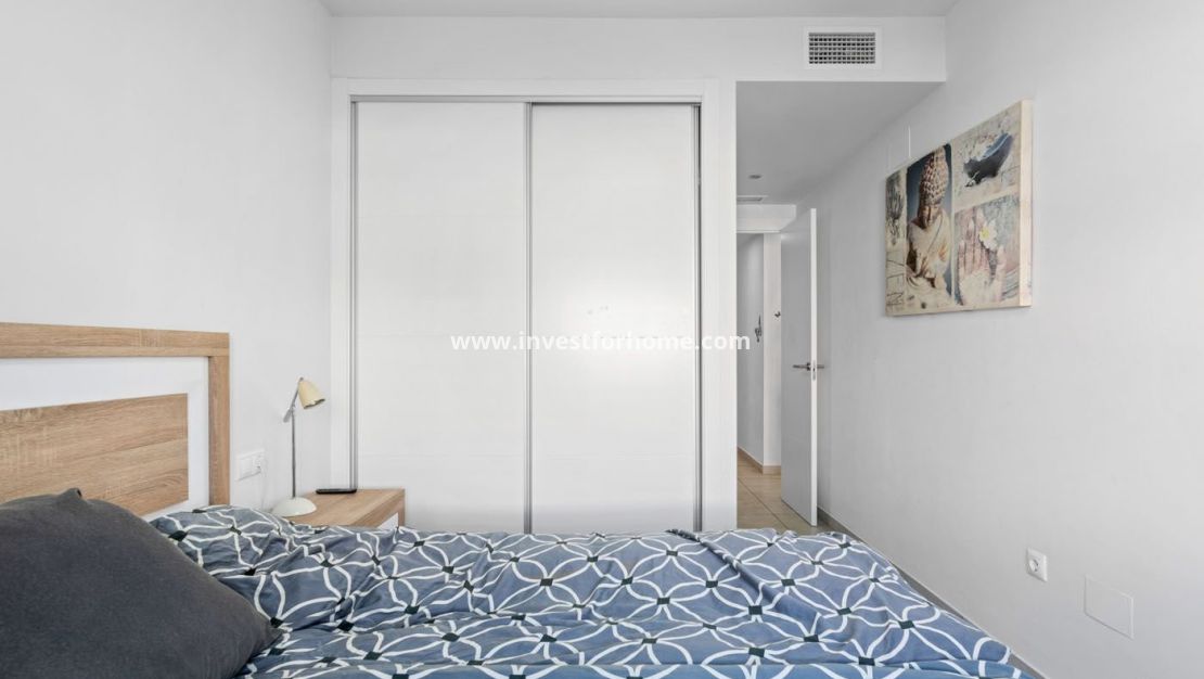 Verkoop - Appartement - Torrevieja - Nueva Torrevieja - Aguas Nuevas