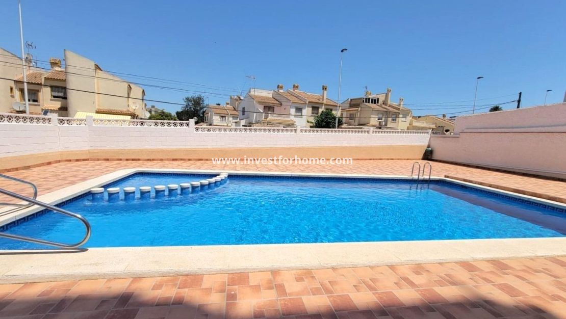 Verkoop - Appartement - Torrevieja - Nueva Torrevieja - Aguas Nuevas