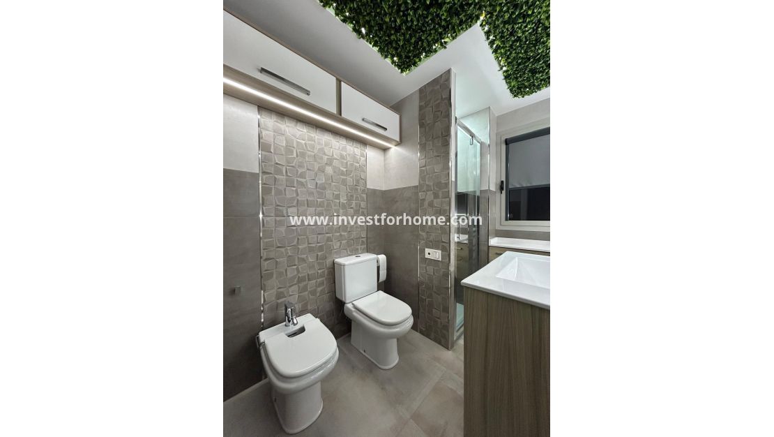 Verkoop - Appartement - Torrevieja - Nueva Torrevieja - Aguas Nuevas