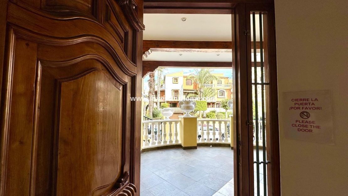 Verkoop - Appartement - Torrevieja - Nueva Torrevieja - Aguas Nuevas