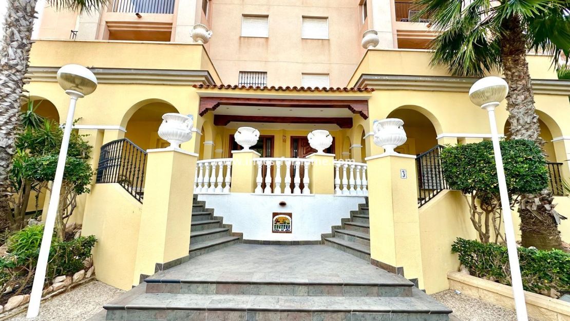 Verkoop - Appartement - Torrevieja - Nueva Torrevieja - Aguas Nuevas