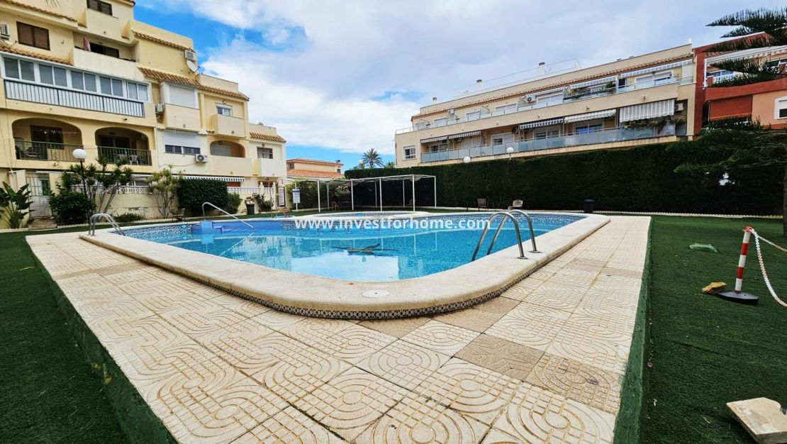 Verkoop - Appartement - Torrevieja - Nueva Torrevieja - Aguas Nuevas