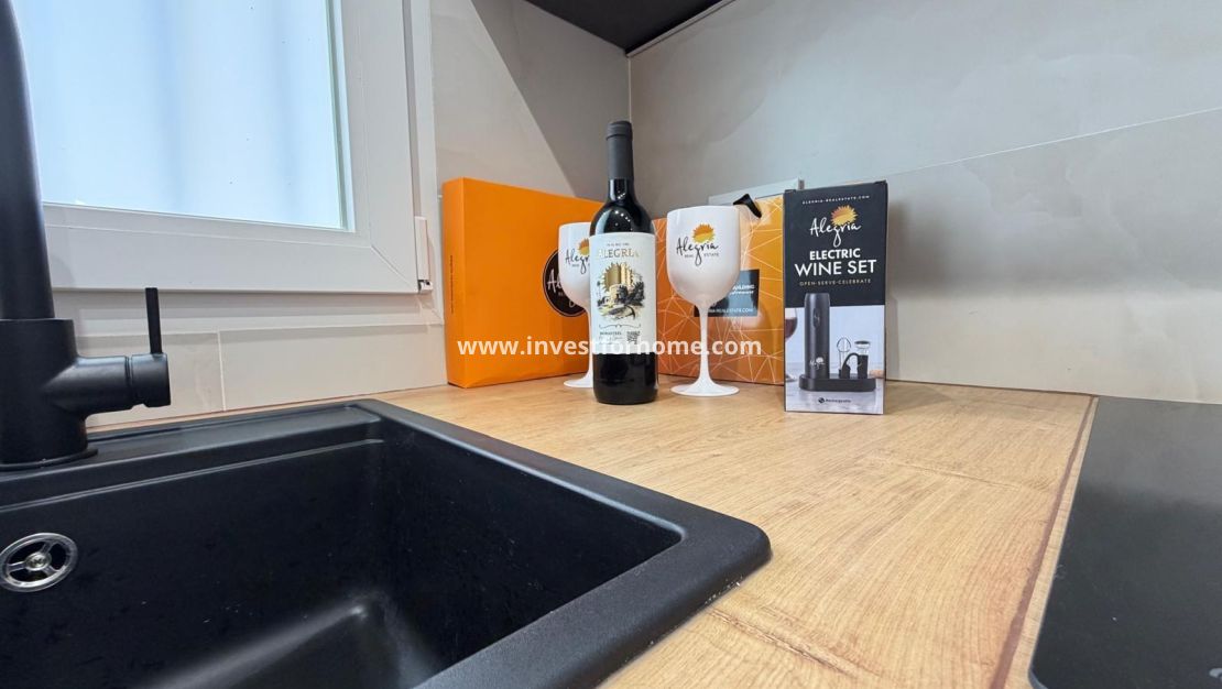 Verkoop - Appartement - Torrevieja - Nueva Torrevieja - Aguas Nuevas