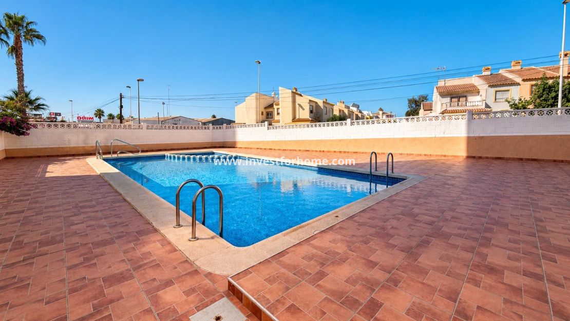 Verkoop - Appartement - Torrevieja - Nueva Torrevieja - Aguas Nuevas
