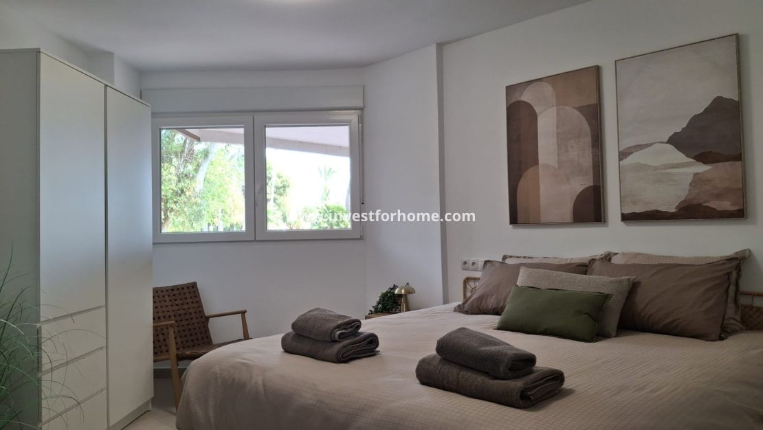Verkoop - Appartement - Torrevieja - Playa Acequion
