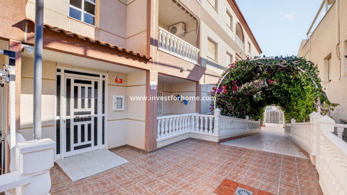 Verkoop - Appartement - Torrevieja - Playa de los Locos