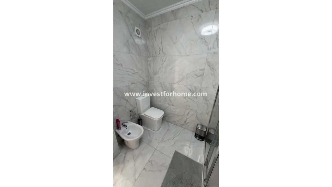 Verkoop - Appartement - Torrevieja - Playa de los Locos
