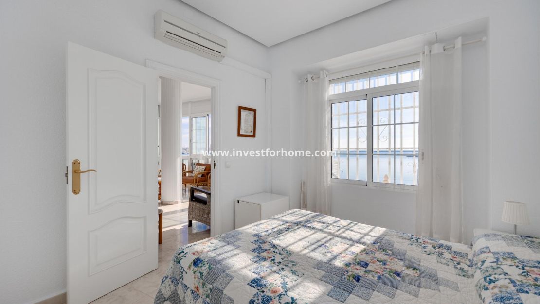 Verkoop - Appartement - Torrevieja - Playa del Acequión