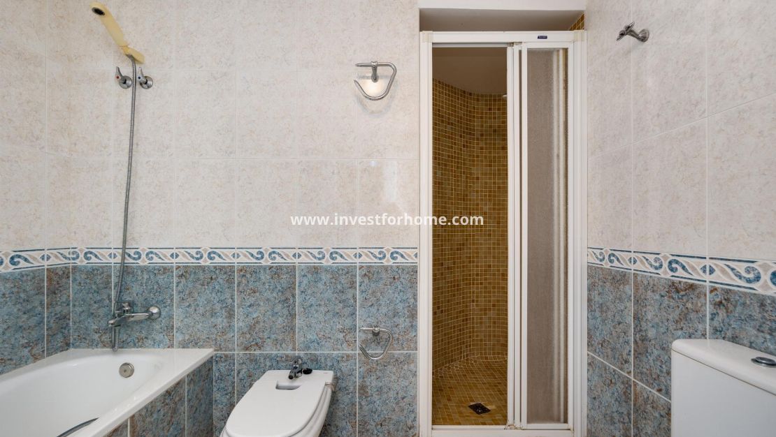 Verkoop - Appartement - Torrevieja - Playa del Acequión