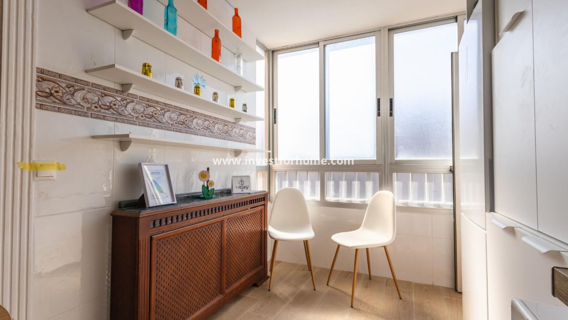 Verkoop - Appartement - Torrevieja - Playa del Acequión