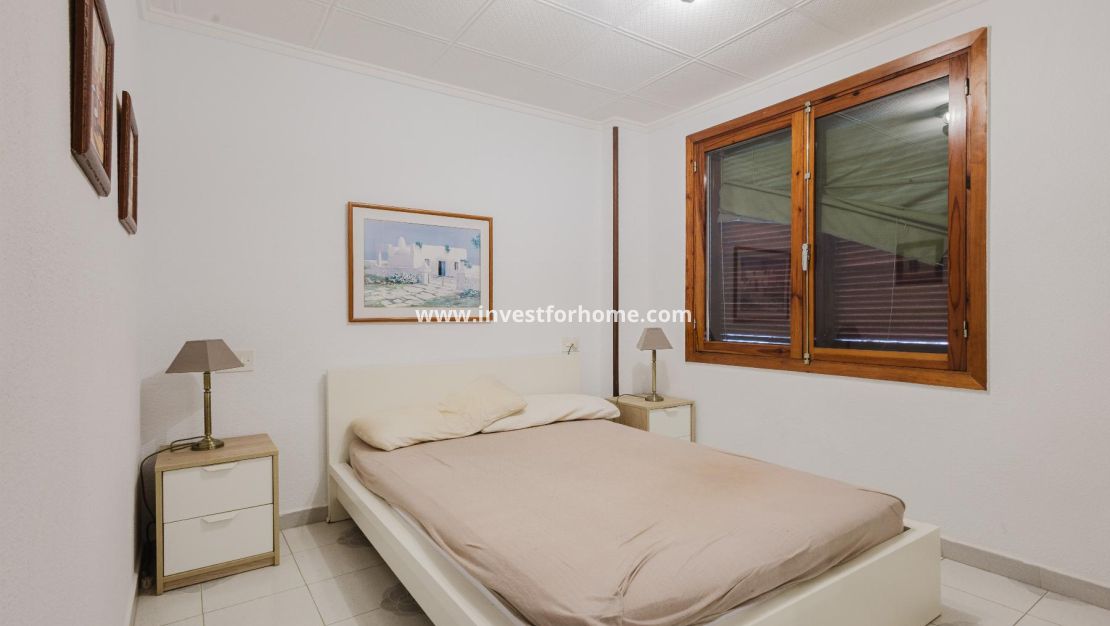 Verkoop - Appartement - Torrevieja - Playa del Acequión