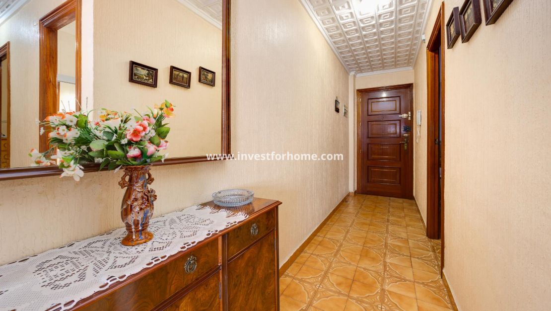 Verkoop - Appartement - Torrevieja - Playa del Acequión