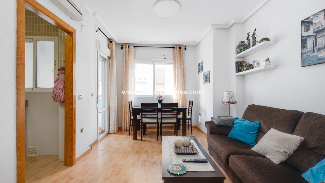 Verkoop - Appartement - Torrevieja - Playa del Acequión
