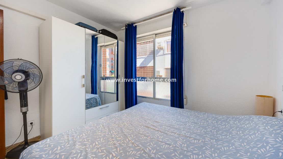 Verkoop - Appartement - Torrevieja - Playa del Acequión