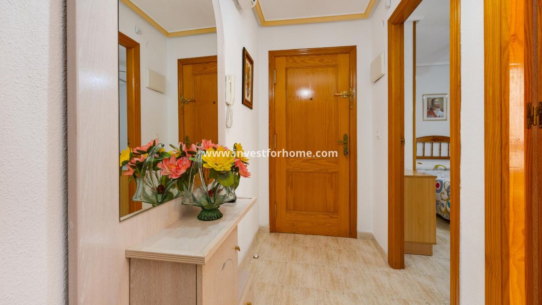 Verkoop - Appartement - Torrevieja - Playa del Acequión