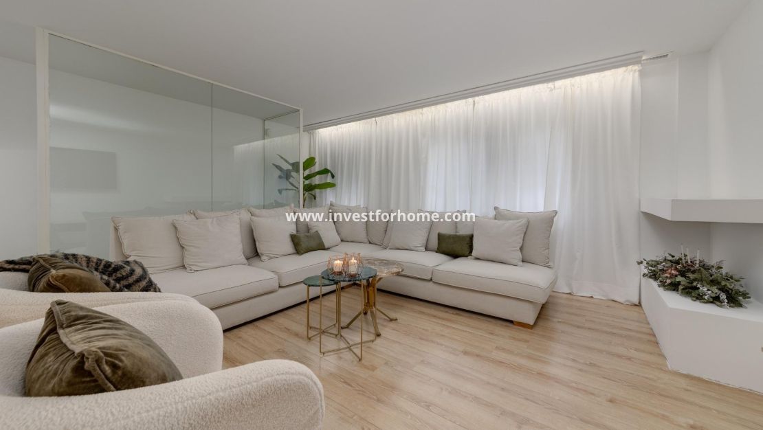 Verkoop - Appartement - Torrevieja - Playa del Cura