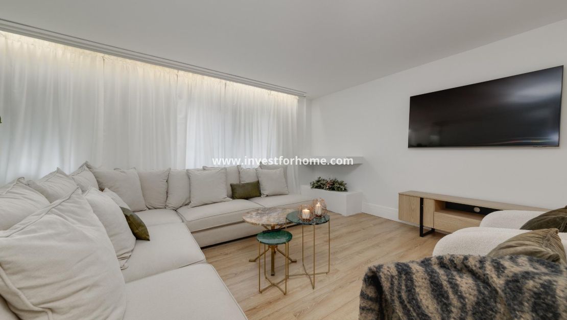 Verkoop - Appartement - Torrevieja - Playa del Cura