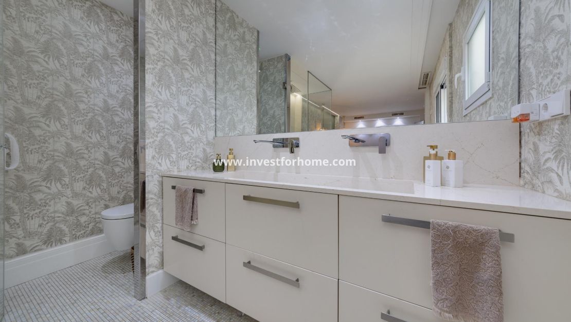 Verkoop - Appartement - Torrevieja - Playa del Cura