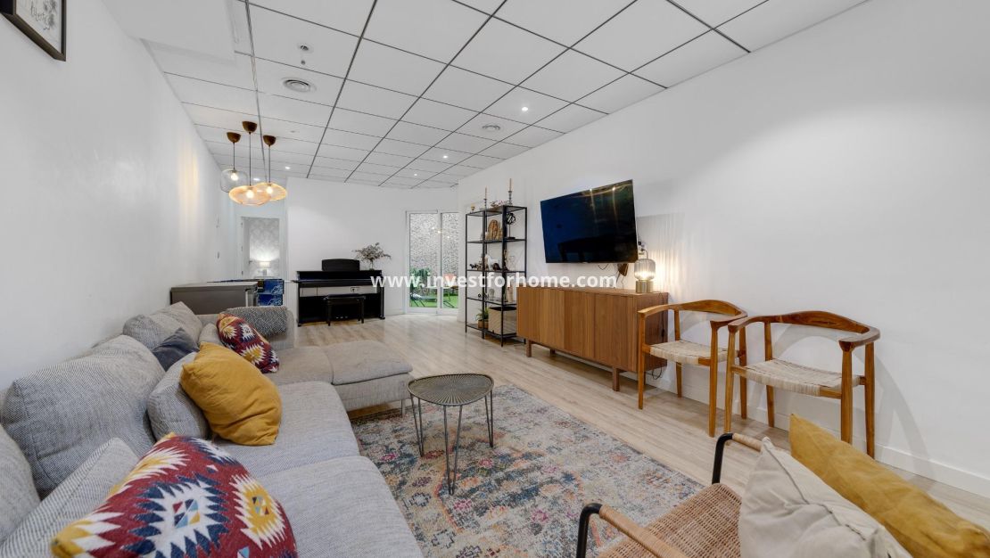 Verkoop - Appartement - Torrevieja - Playa del Cura