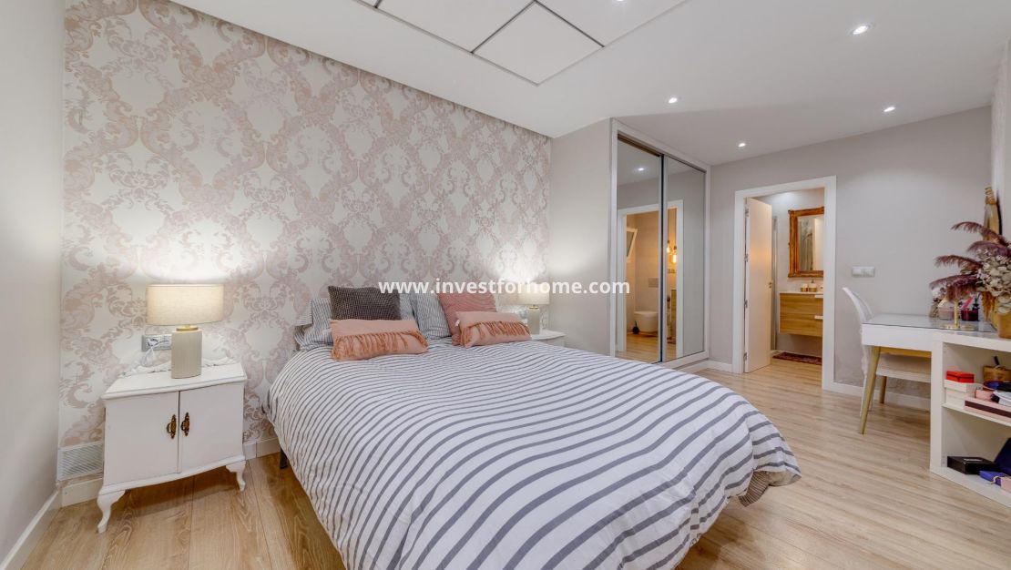 Verkoop - Appartement - Torrevieja - Playa del Cura