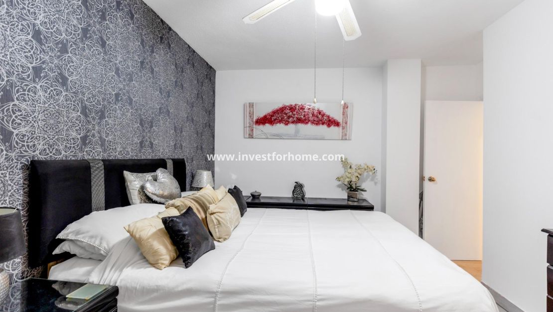 Verkoop - Appartement - Torrevieja - Playa del Cura