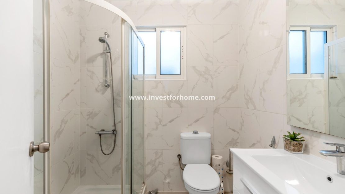 Verkoop - Appartement - Torrevieja - Playa del Cura