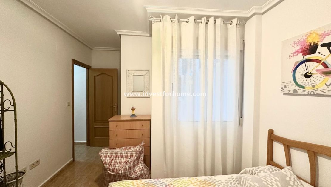 Verkoop - Appartement - Torrevieja - Playa del Cura
