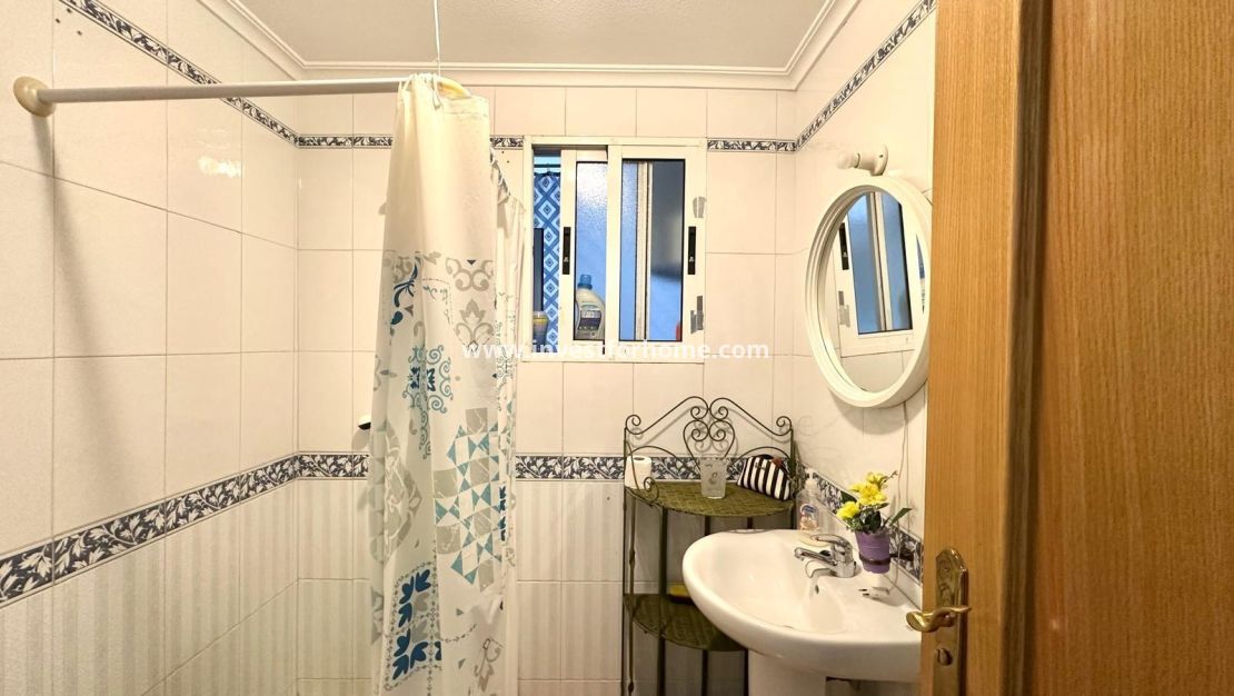 Verkoop - Appartement - Torrevieja - Playa del Cura