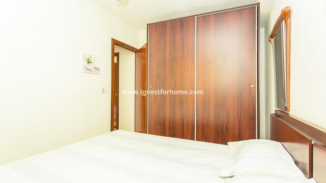 Verkoop - Appartement - Torrevieja - Playa del Cura