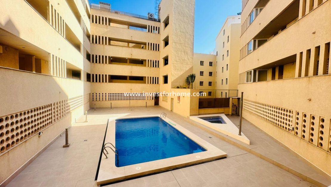 Verkoop - Appartement - Torrevieja - Playa del Cura
