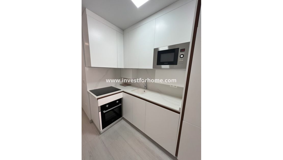 Verkoop - Appartement - Torrevieja - Playa del Cura