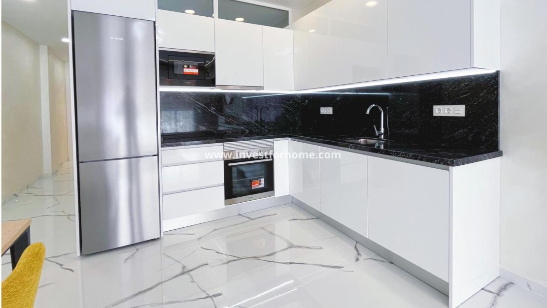 Verkoop - Appartement - Torrevieja - Playa del Cura