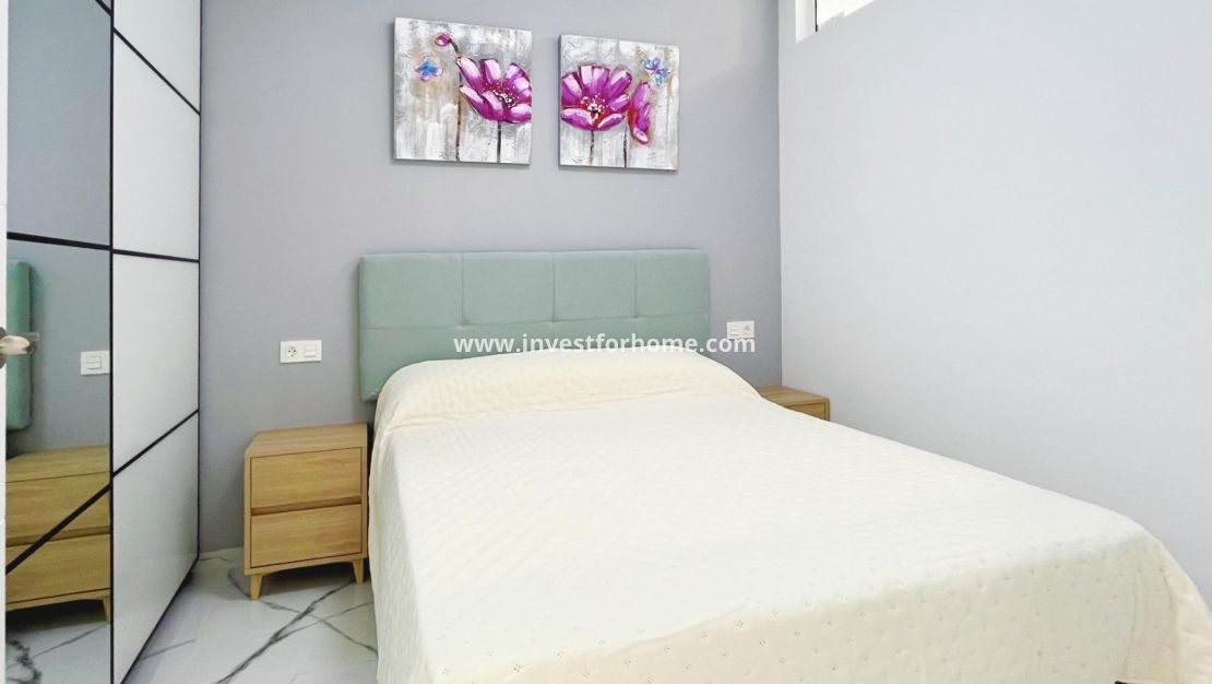 Verkoop - Appartement - Torrevieja - Playa del Cura