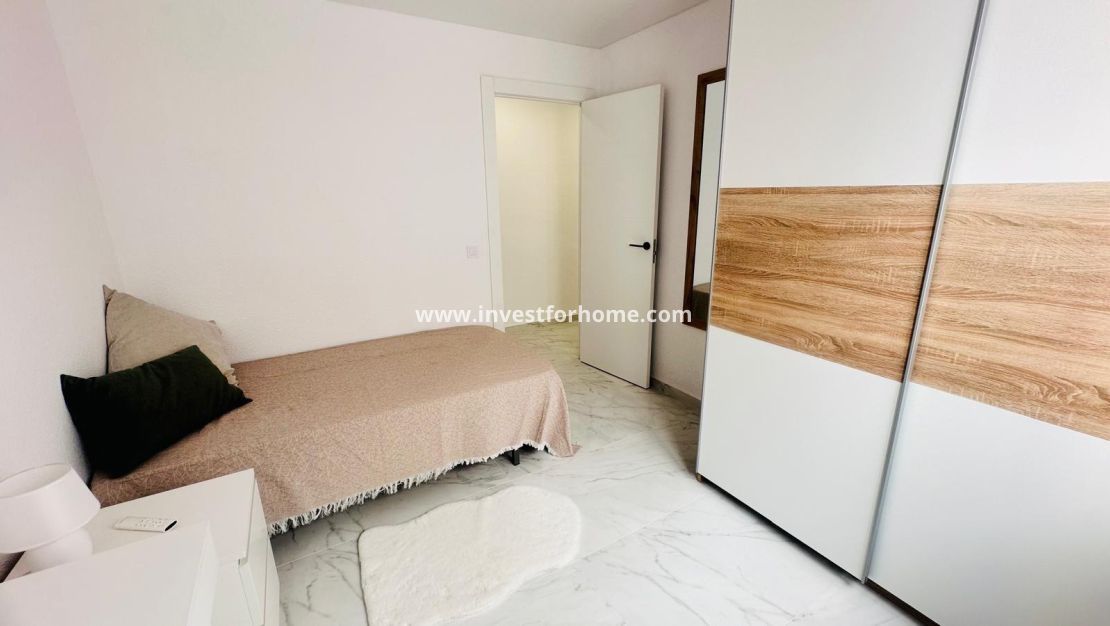Verkoop - Appartement - Torrevieja - Playa del Cura