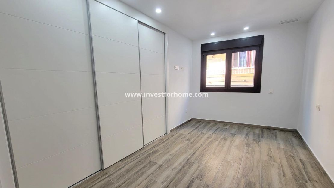 Verkoop - Appartement - Torrevieja - Playa del Cura