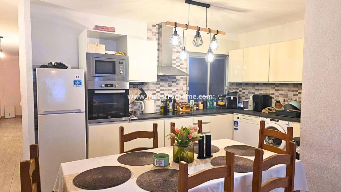 Verkoop - Appartement - Torrevieja - Playa del Cura