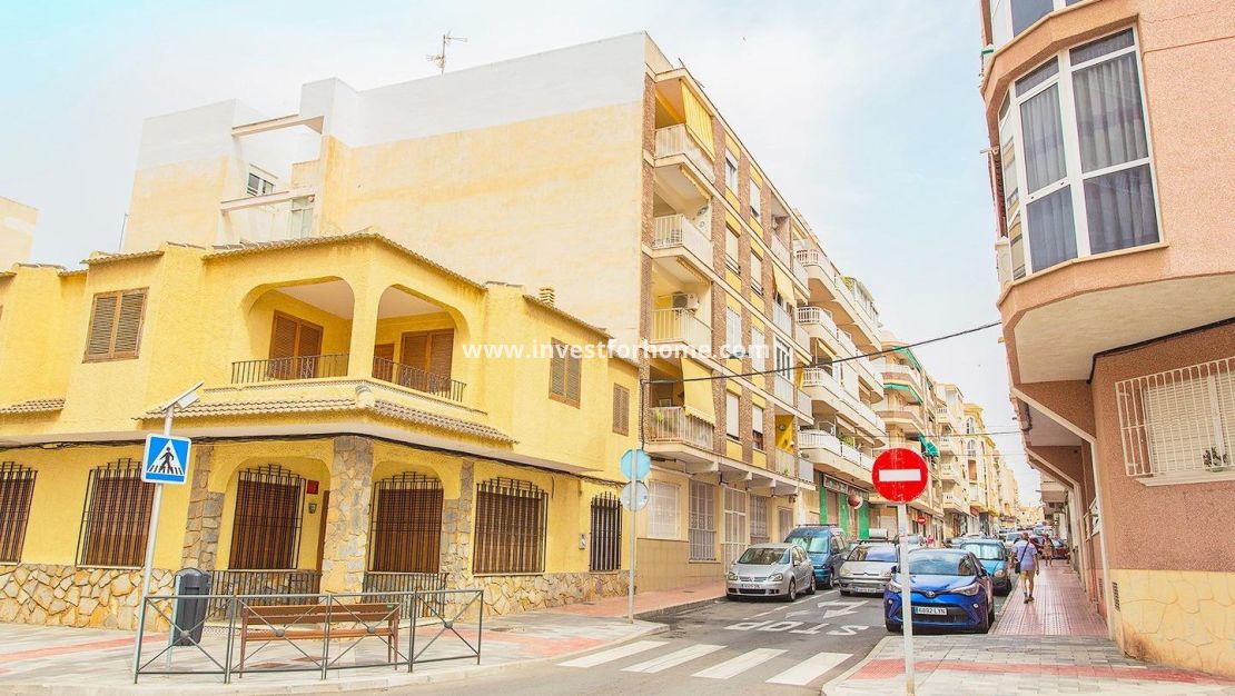Verkoop - Appartement - Torrevieja - Playa del Cura
