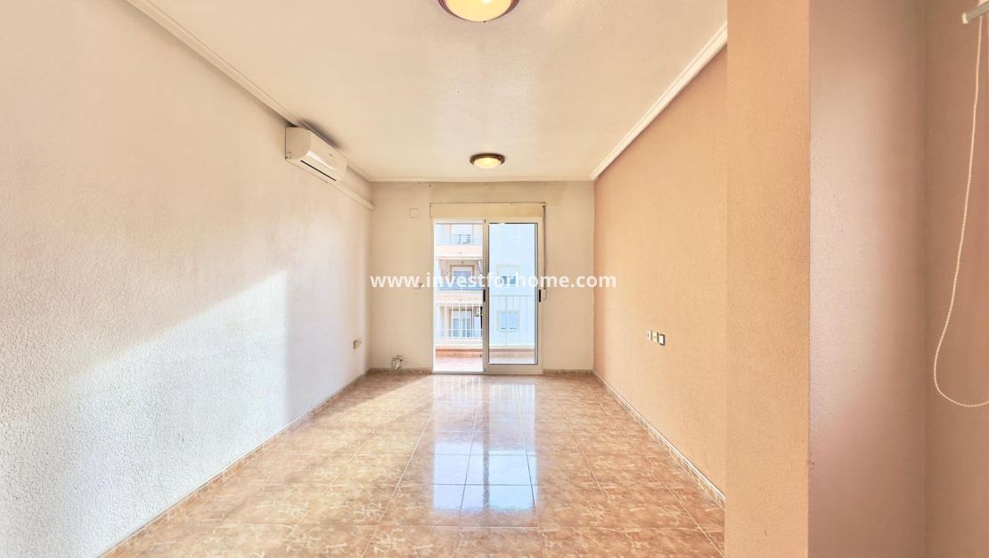 Verkoop - Appartement - Torrevieja - Playa del Cura
