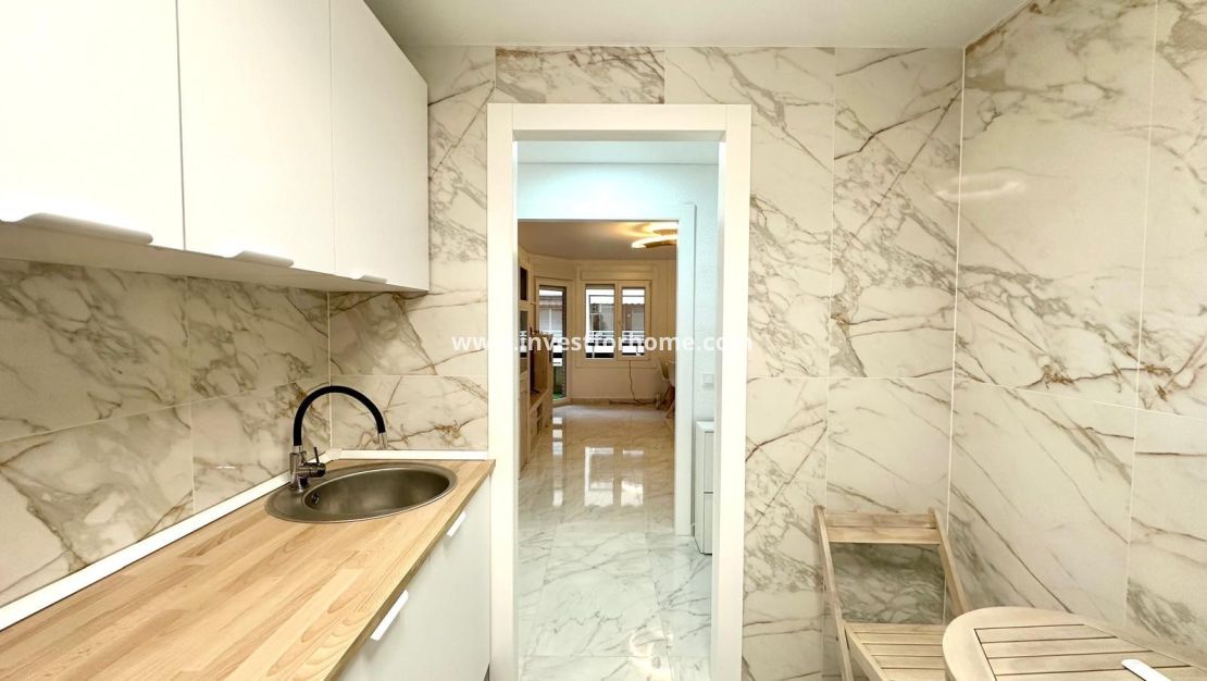 Verkoop - Appartement - Torrevieja - Playa del Cura