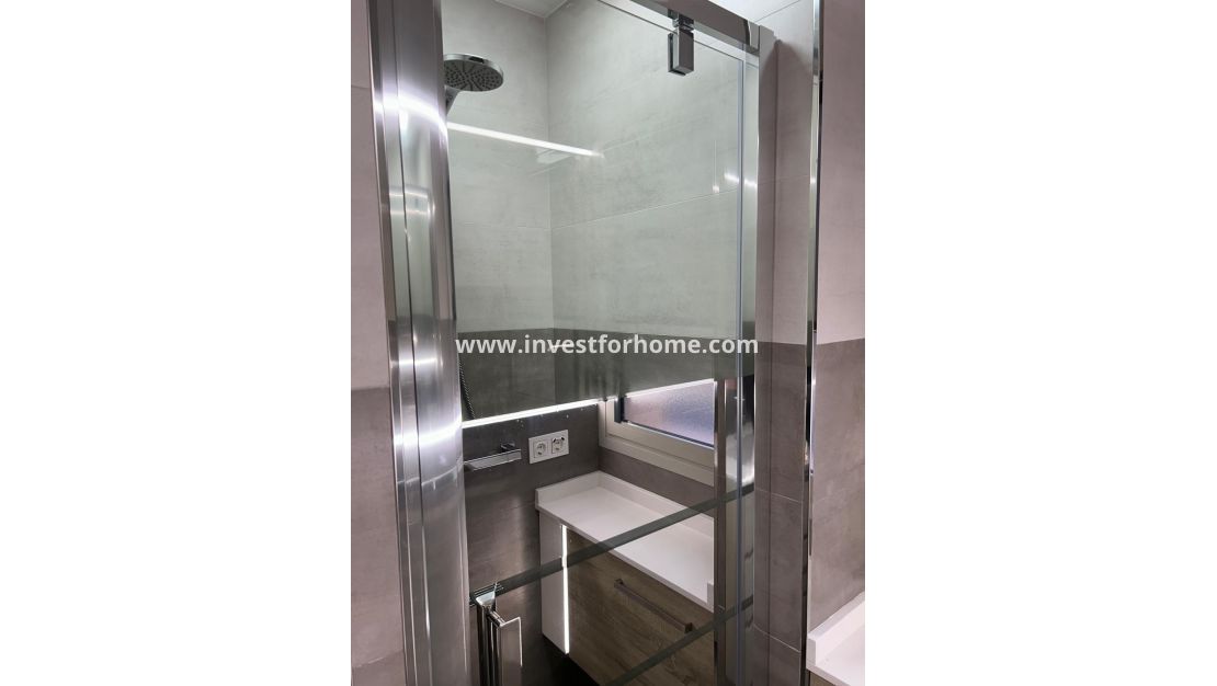 Verkoop - Appartement - Torrevieja - Playa del Cura