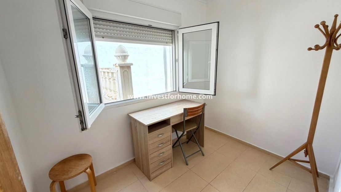Verkoop - Appartement - Torrevieja - Playa del Cura