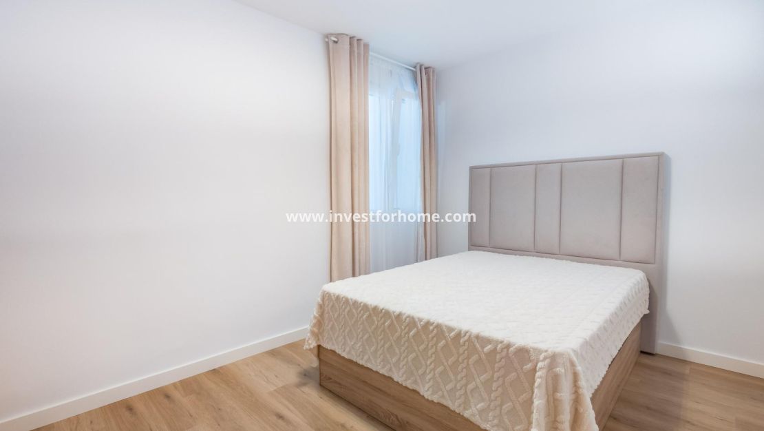 Verkoop - Appartement - Torrevieja - Playa del Cura