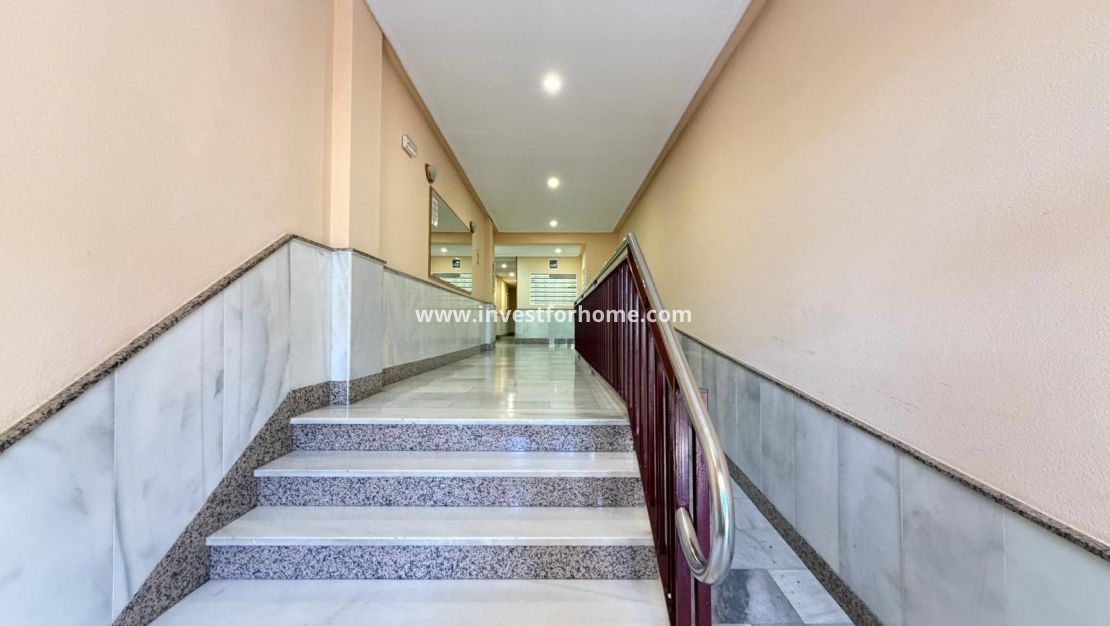 Verkoop - Appartement - Torrevieja - Playa del Cura